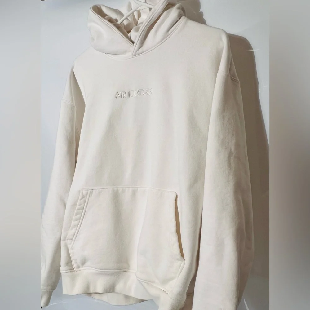 Air Jordan Jumpman Men’s Wordmark Fleece Hoodie in Sail Size L